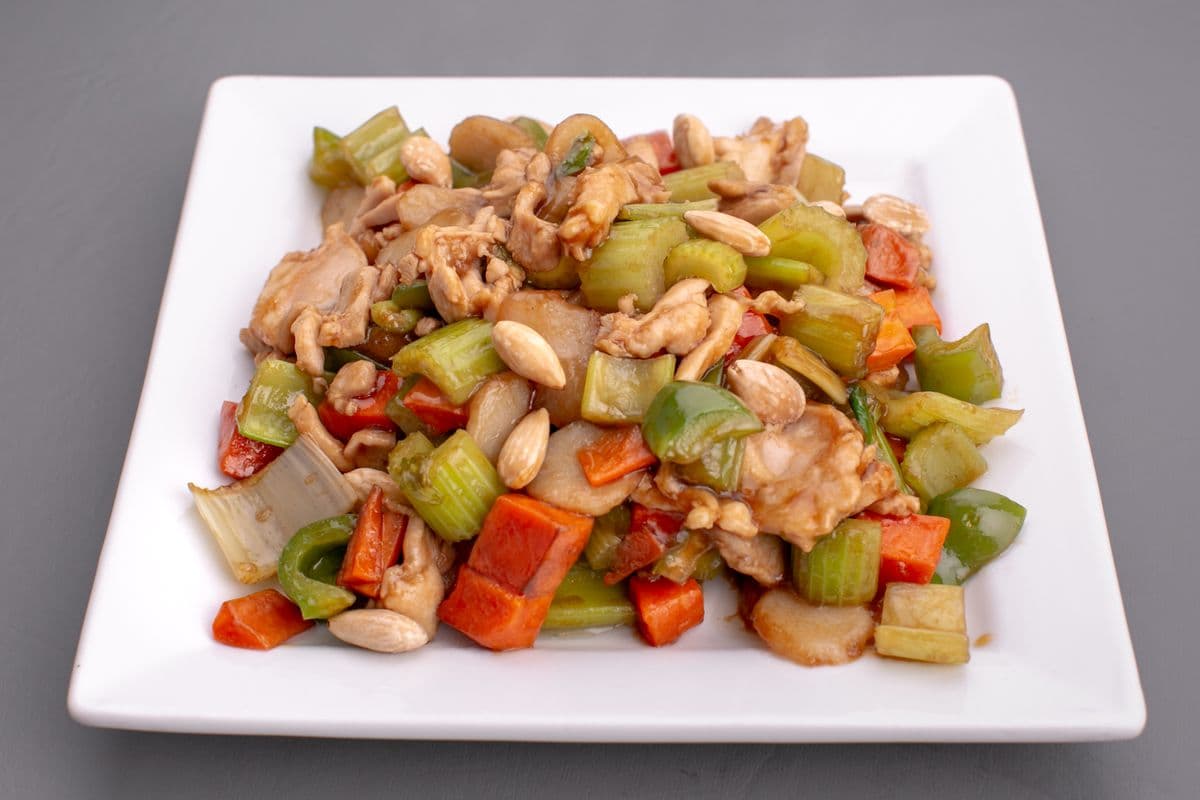 36. Diced Chicken Almond Chop Suey