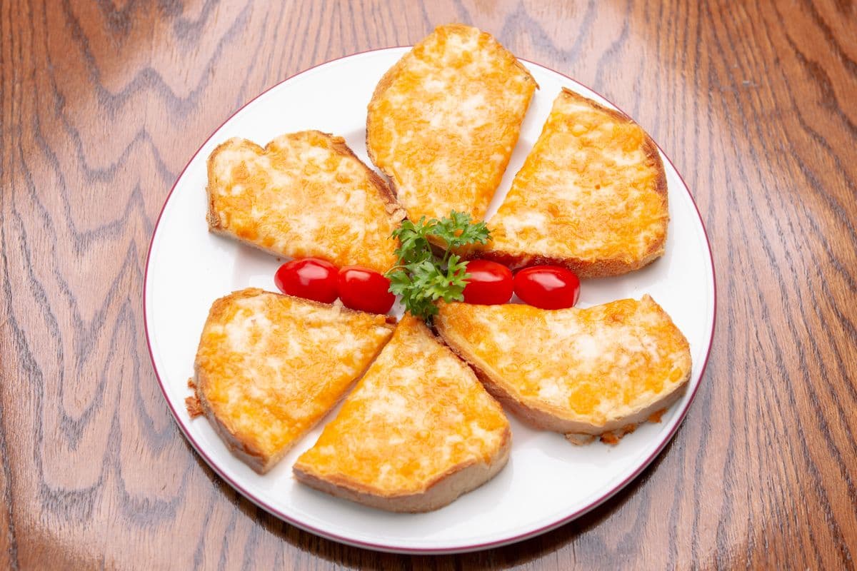 Triple Cheese Toast