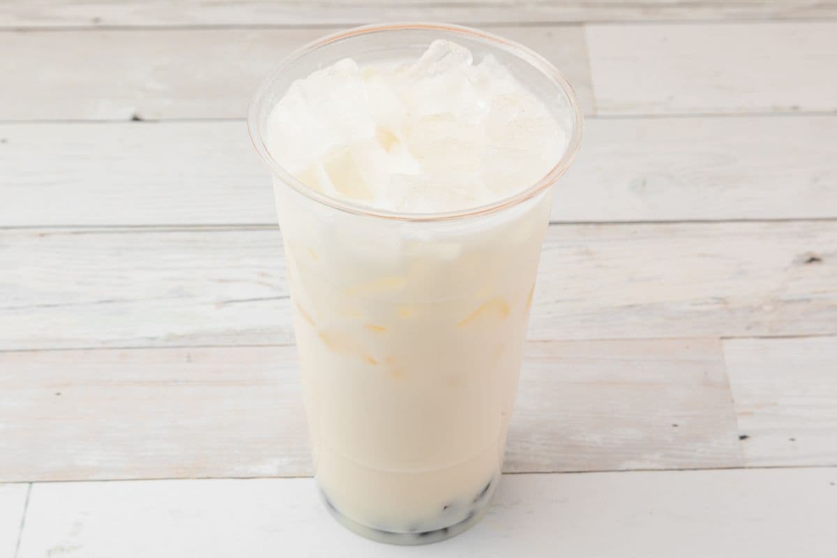 Thé au litchi aux perles / Lychee Bubble Tea