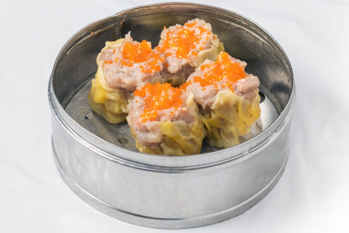 Steamed Pork Balls with Shrimp - Shui Mai (4 pcs)