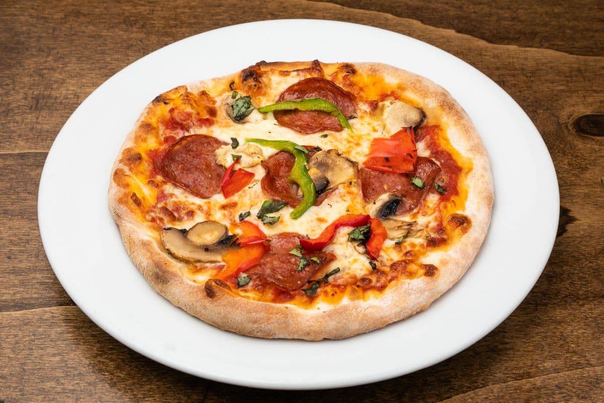 Petite pizza 10" toute garnie