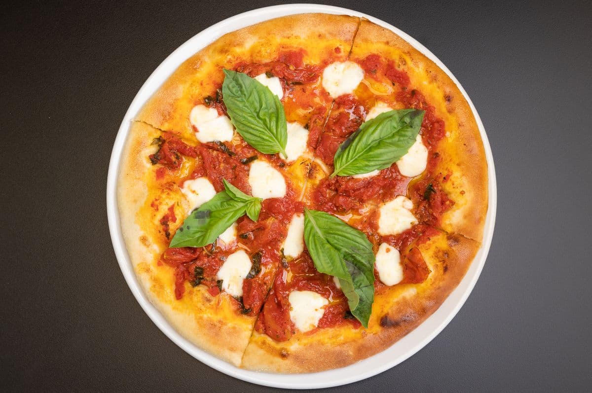 13. 10" Small Margherita Pizza