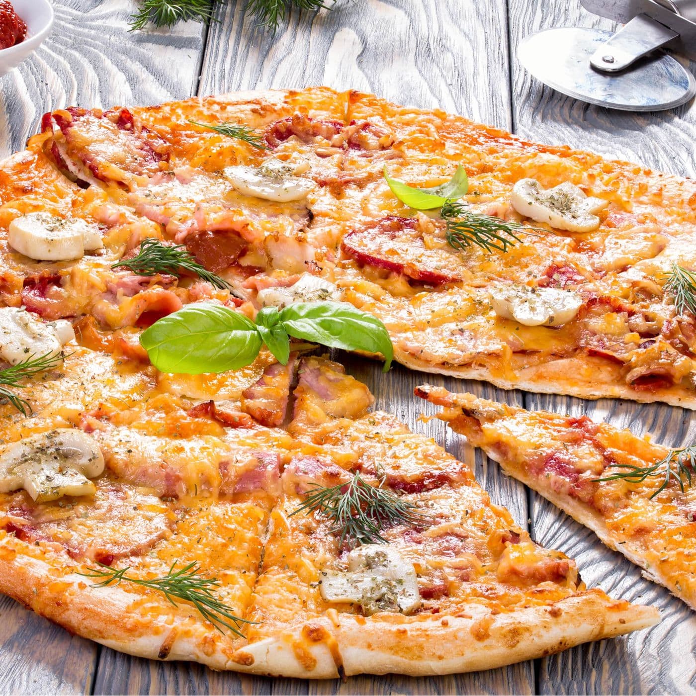 Crispy Slice Pizza and Wings_DNU