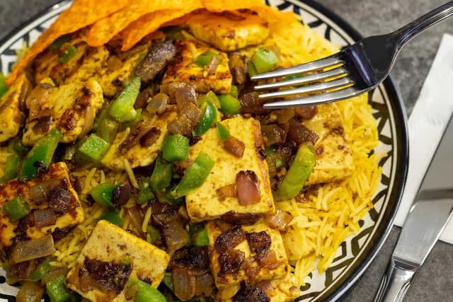Chachu Rasheed 38 Chachu's (915 Danforth Ave) | Order Delivery & Take Out Online ...