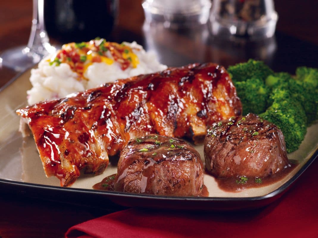Tony Roma Ribeye Combo Tony Roma's (1500 Pembina Hwy) | Order Delivery & Take Out Online ...