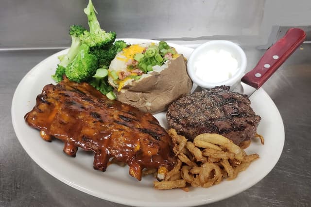 Tony Roma Ribeye Combo Tony Roma's (1500 Pembina Hwy) | Order Delivery & Take Out Online ...