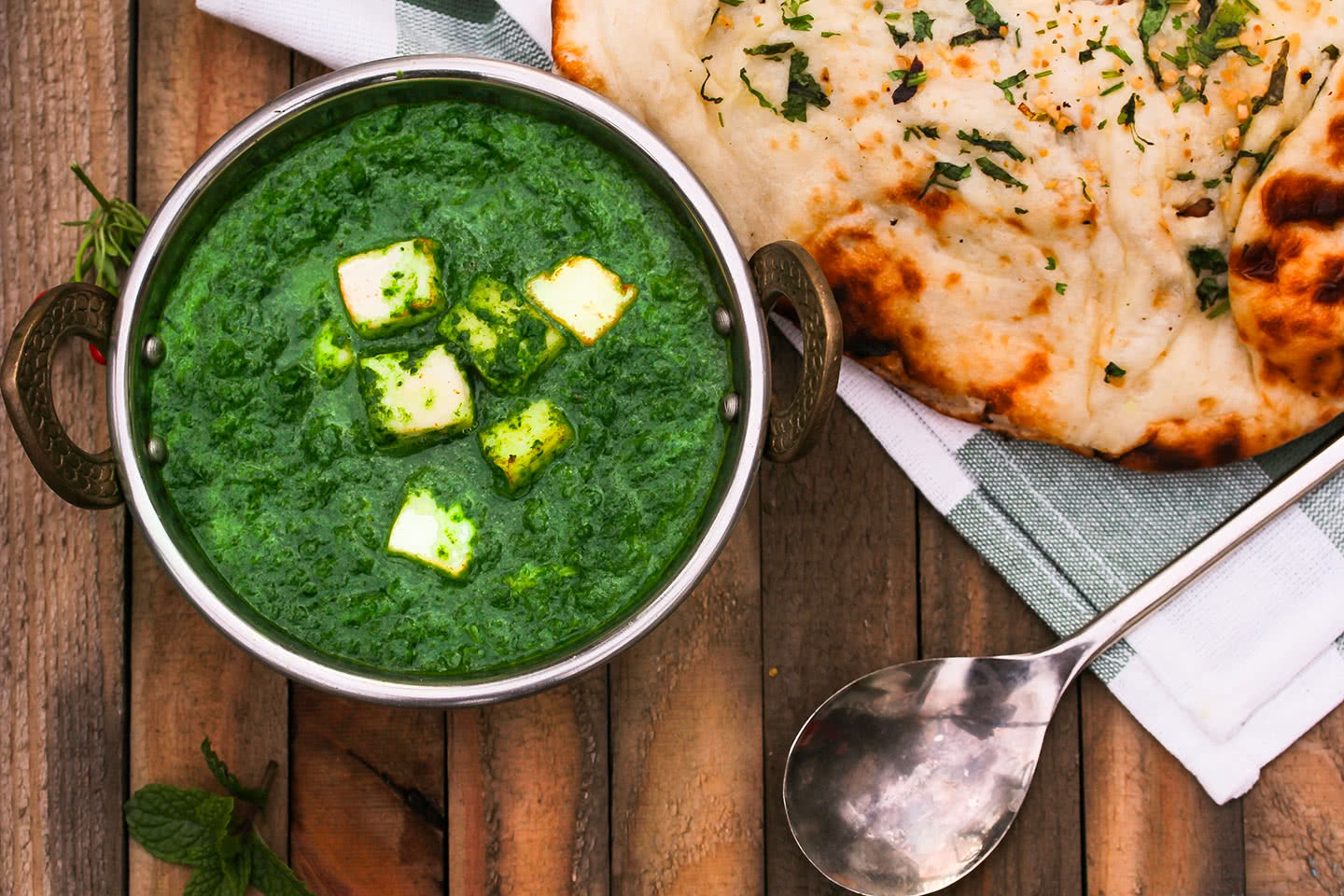Palak paneer